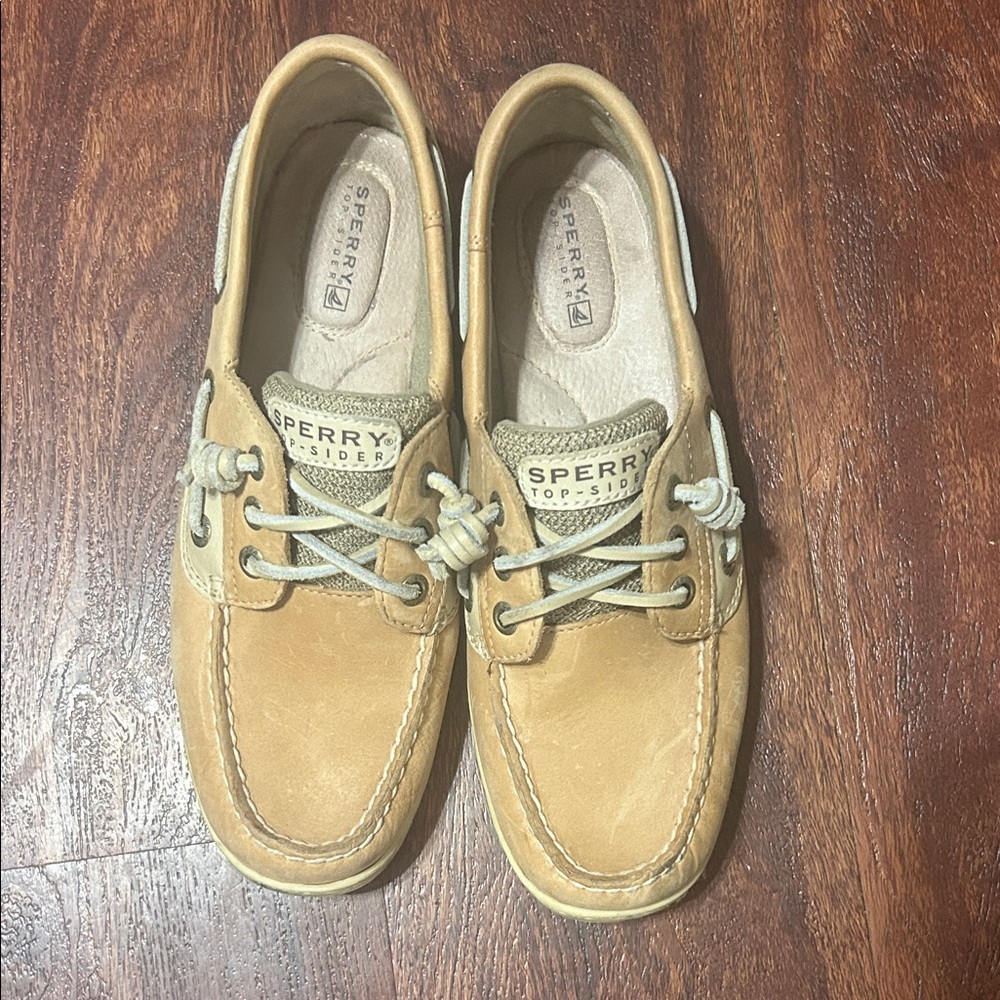 Sperry Women’s Light Brown Boat Shoes